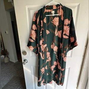 A New Day Women's Mid Length With High Side Slits Kimono Green Floral (Target)